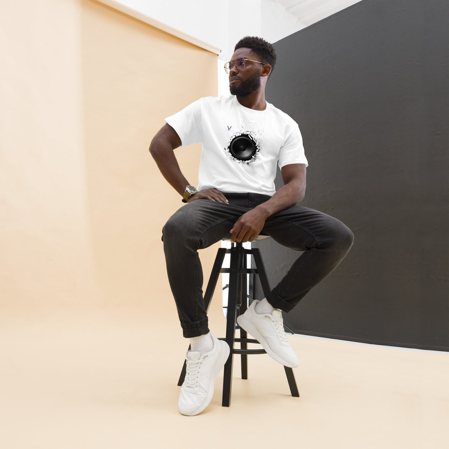 Voceux Tee Speaker Heart